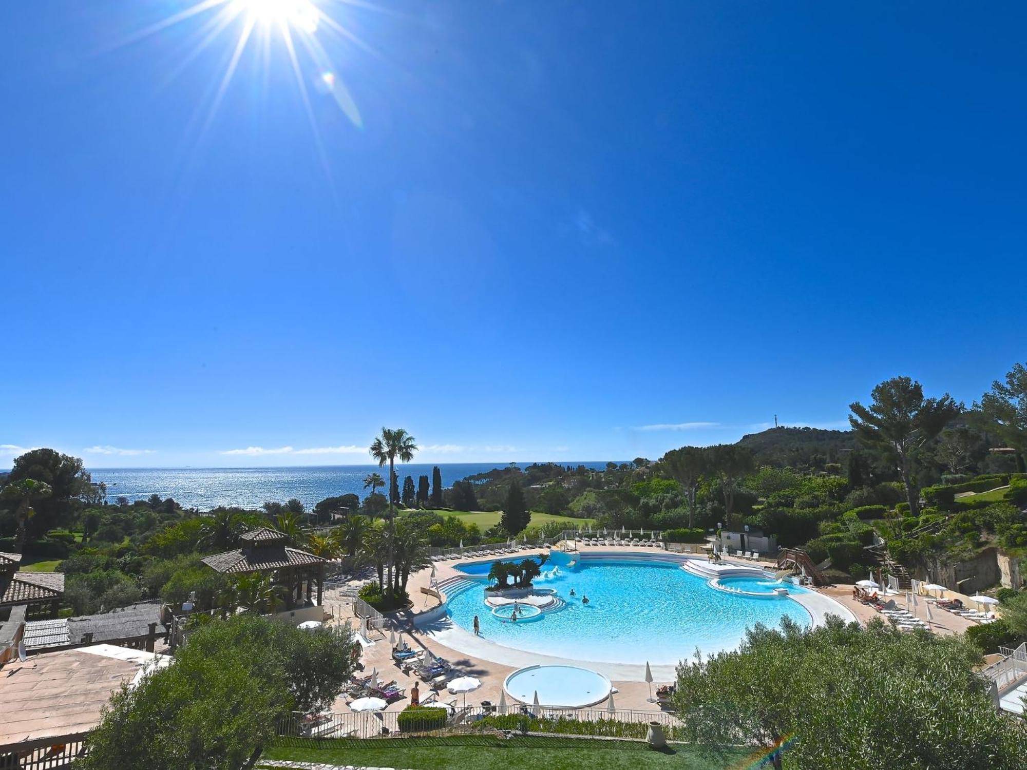Apartment Village Cap Esterel - Le Village-40 By Interhome Saint-Raphael  Bagian luar foto