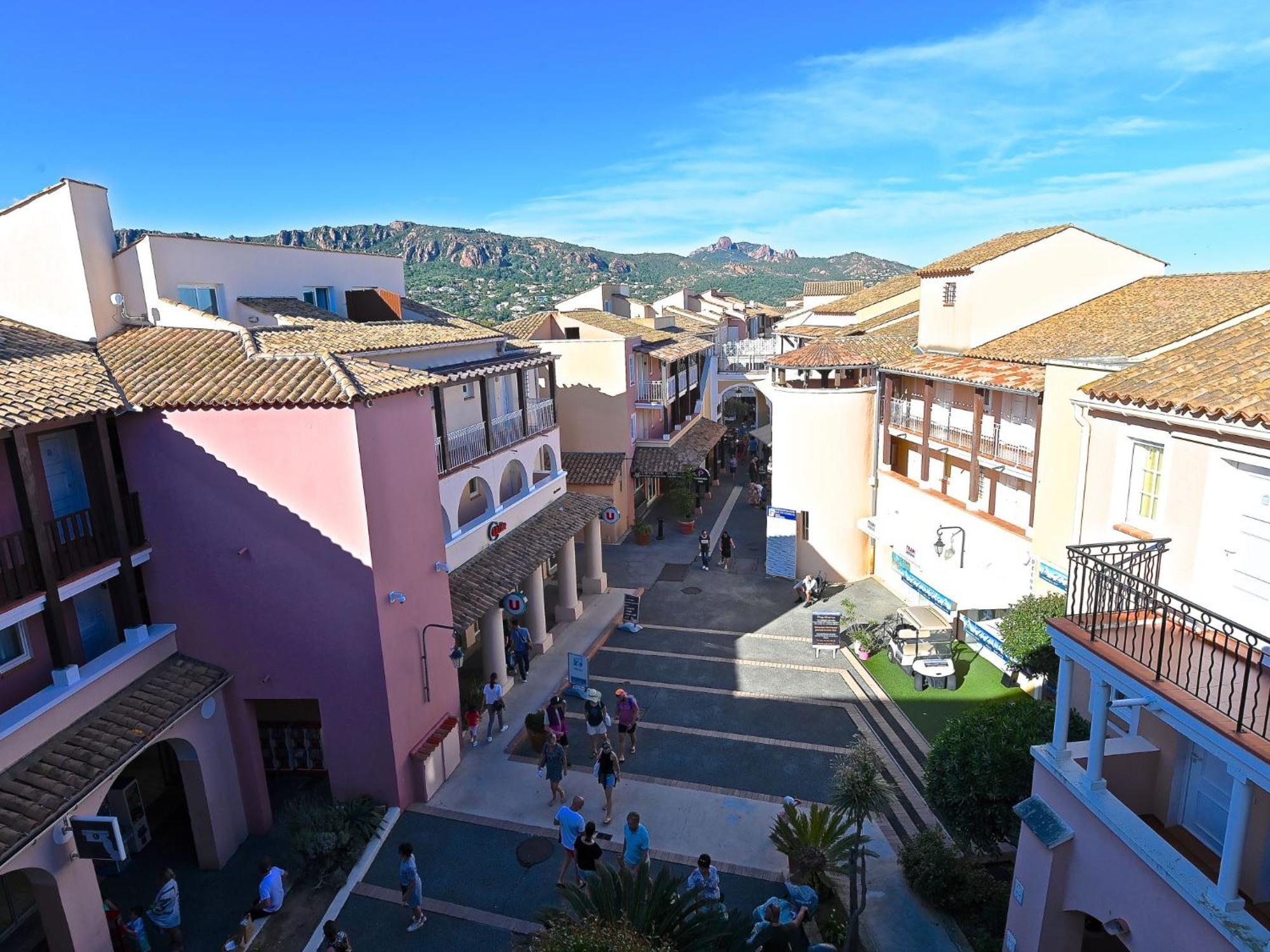 Apartment Village Cap Esterel - Le Village-40 By Interhome Saint-Raphael  Bagian luar foto