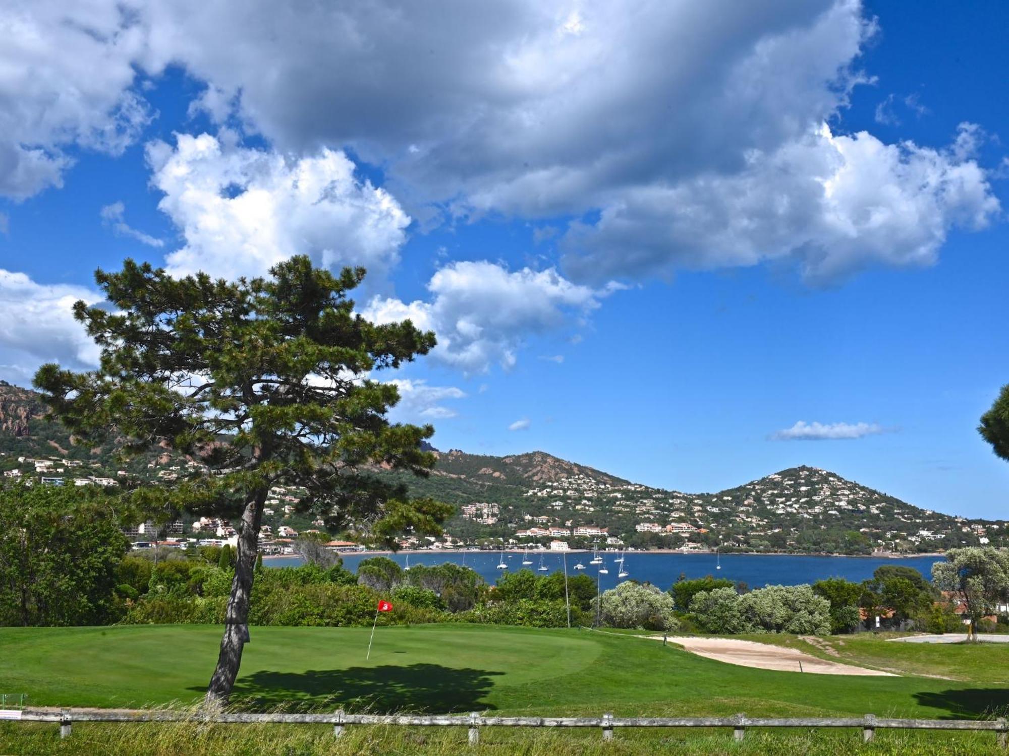 Apartment Village Cap Esterel - Le Village-40 By Interhome Saint-Raphael  Bagian luar foto