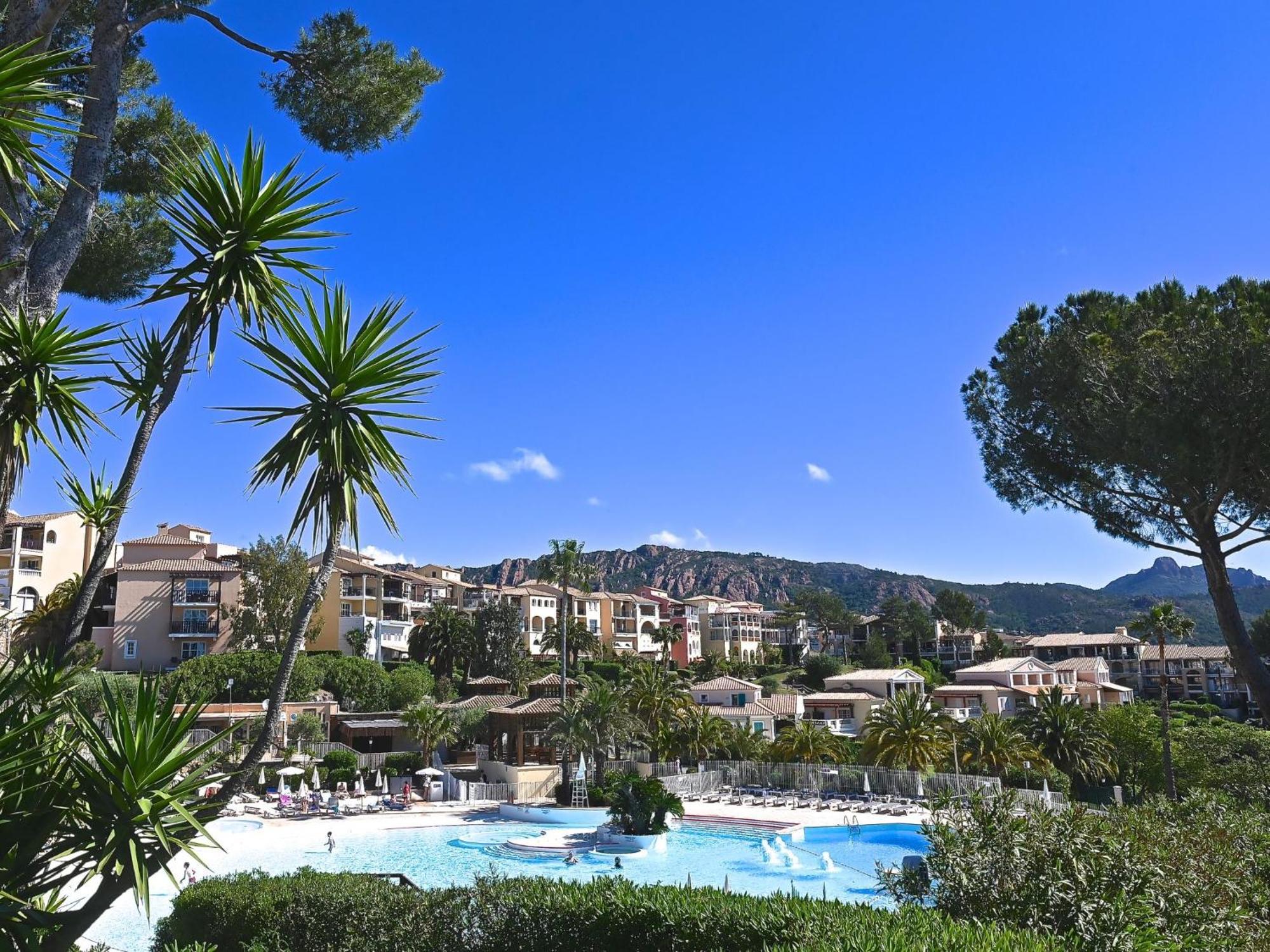 Apartment Village Cap Esterel - Le Village-40 By Interhome Saint-Raphael  Bagian luar foto